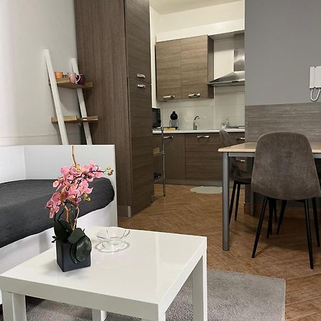 Lamezia Park Apartments Lamezia Terme Ngoại thất bức ảnh